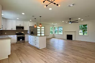 1800 N Baylen St, Pensacola, FL 32501 - Photo 39