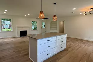 1800 N Baylen St, Pensacola, FL 32501 - Photo 37