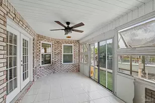 1659 Kauai Ct, Gulf Breeze, FL 32563 - Photo 31