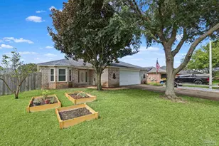 1659 Kauai Ct, Gulf Breeze, FL 32563 - Photo 3