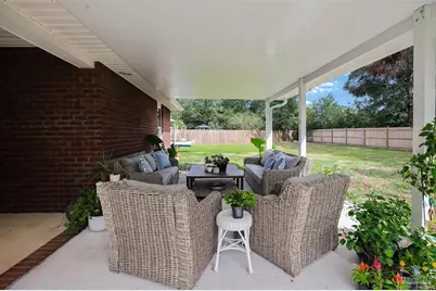 6120 Winchester Cir, Milton, FL 32570 - Photo 37