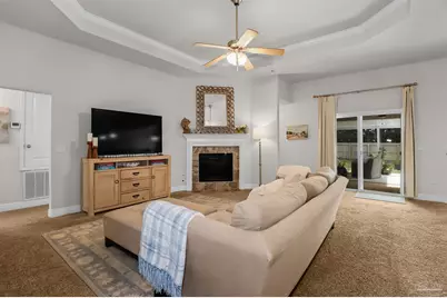 6120 Winchester Cir, Milton, FL 32570 - Photo 13