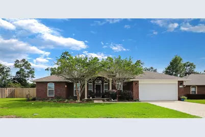 6120 Winchester Cir, Milton, FL 32570 - Photo 1