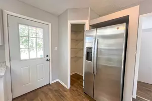 5430 Jenny Cir, Pace, FL 32571 - Photo 7
