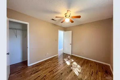 5430 Jenny Cir, Pace, FL 32571 - Photo 11