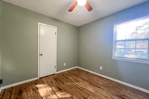 5430 Jenny Cir, Pace, FL 32571 - Photo 9