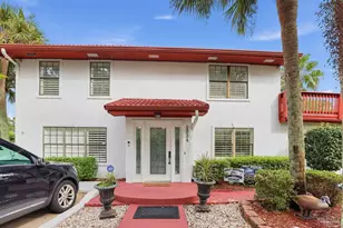 1834 W Smugglers Cove Dr, Gulf Breeze, FL 32563 - Photo 1
