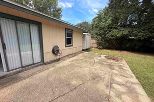 4188 Aqua Vista Dr, Pensacola, FL 32504 - Photo 3