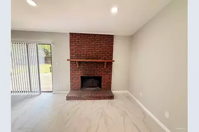 4188 Aqua Vista Dr, Pensacola, FL 32504 - Photo 7