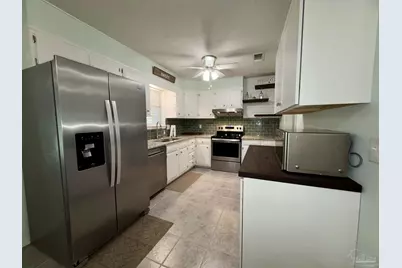 5631 Galvez Rd, Pensacola, FL 32507 - Photo 11