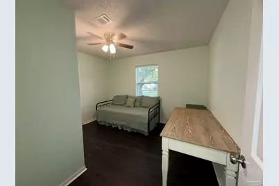 5631 Galvez Rd, Pensacola, FL 32507 - Photo 17