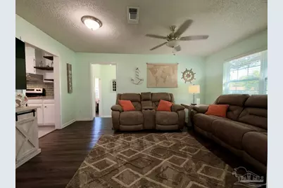 5631 Galvez Rd, Pensacola, FL 32507 - Photo 5