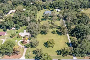 9820 Bridlewood Rd, Pensacola, FL 32526 - Photo 3