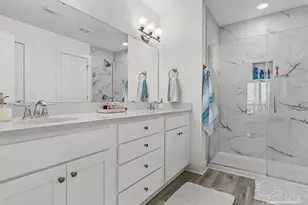 16104 Innerarity Point Rd, Pensacola, FL 32507 - Photo 5