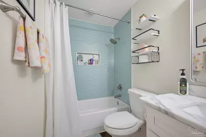 12186 Gulf Beach Hwy, Pensacola, FL 32507 - Photo 33
