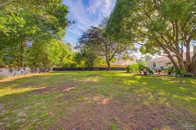 12186 Gulf Beach Hwy, Pensacola, FL 32507 - Photo 39