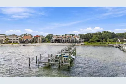 1191 Gulf Breeze Pkwy, Gulf Breeze, FL 32561 - Photo 3