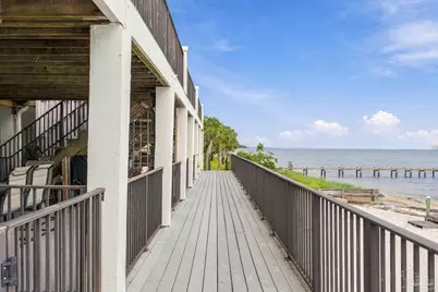 1191 Gulf Breeze Pkwy, Gulf Breeze, FL 32561 - Photo 55