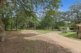 2040 E Roberts Rd, Pensacola, FL 32534 - Photo 7