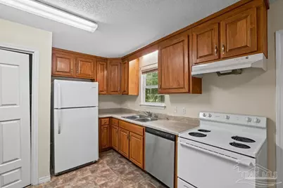2040 E Roberts Rd, Pensacola, FL 32534 - Photo 19