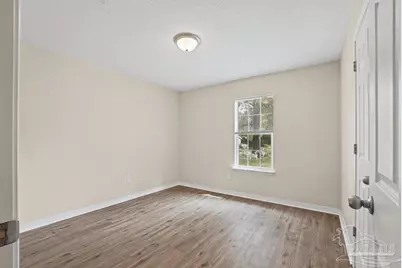 2040 E Roberts Rd, Pensacola, FL 32534 - Photo 23