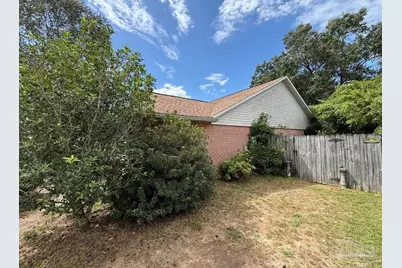 452 Elcino Dr, Pensacola, FL 32526 - Photo 3