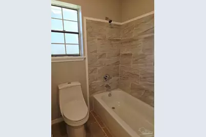 6640 Dallas Ave, Pensacola, FL 32526 - Photo 13