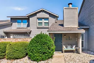 389 Clubhouse Dr, Gulf Shores, AL 36542 - Photo 1