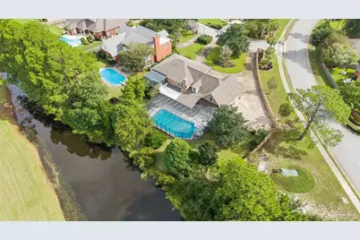 1351 Players Club Cir, Gulf Breeze, FL 32563 - Photo 59