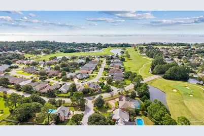 1351 Players Club Cir, Gulf Breeze, FL 32563 - Photo 67