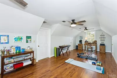 1351 Players Club Cir, Gulf Breeze, FL 32563 - Photo 45