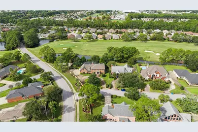 1351 Players Club Cir, Gulf Breeze, FL 32563 - Photo 3