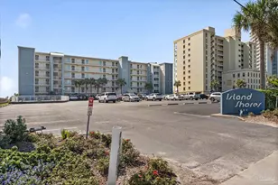 421 E Beach Blvd, Gulf Shores, AL 36542 - Photo 1