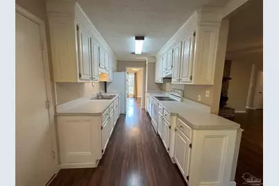7810 Folkstone Dr, Pensacola, FL 32514 - Photo 7