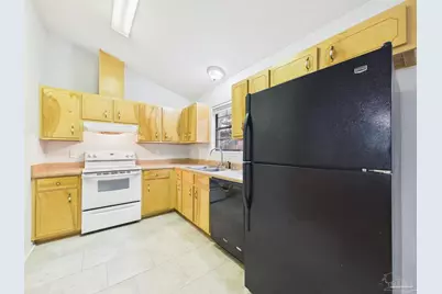 1215 E Brainerd St, Pensacola, FL 32501 - Photo 9