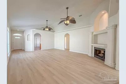 6021 Champion Oaks Dr, Pensacola, FL 32526 - Photo 3