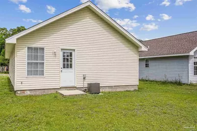 8410 Jarmen Ln, Pensacola, FL 32534 - Photo 9