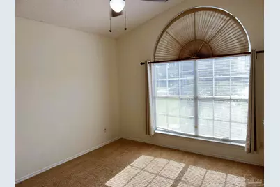 2464 Gulf Breeze Ave, Pensacola, FL 32507 - Photo 3