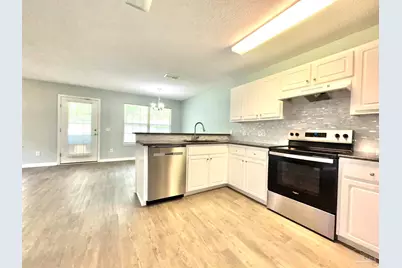 2521 Portobella Pl, Cantonment, FL 32533 - Photo 5