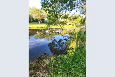 3200 Bayou Dr, Pensacola, FL 32505 - Photo 17