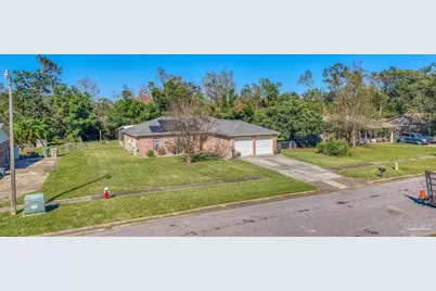 506 Dartmoor Ln, Pensacola, FL 32514 - Photo 41