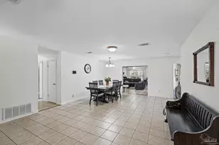 506 Dartmoor Ln, Pensacola, FL 32514 - Photo 9