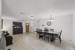 506 Dartmoor Ln, Pensacola, FL 32514 - Photo 7