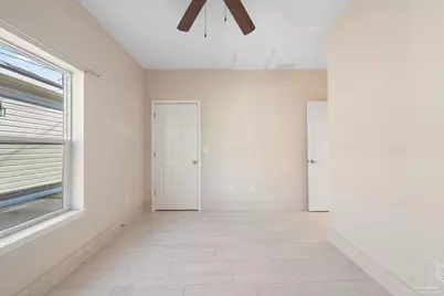2425 E Johnson Ave #C, Pensacola, FL 32514 - Photo 11