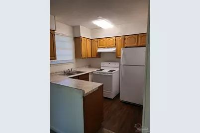 1121 Webster Dr, Pensacola, FL 32505 - Photo 5