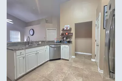 6347 Mers Ln, Pensacola, FL 32526 - Photo 7