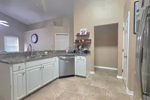 6347 Mers Ln, Pensacola, FL 32526 - Photo 7