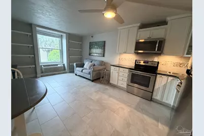 224 E Garden St #253, Pensacola, FL 32502 - Photo 3