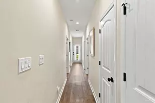 701 W Avery St, Pensacola, FL 32501 - Photo 11