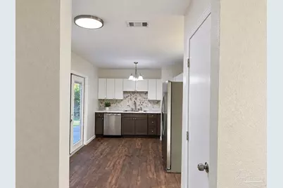7624 Las Vegas Ln, Pensacola, FL 32534 - Photo 3